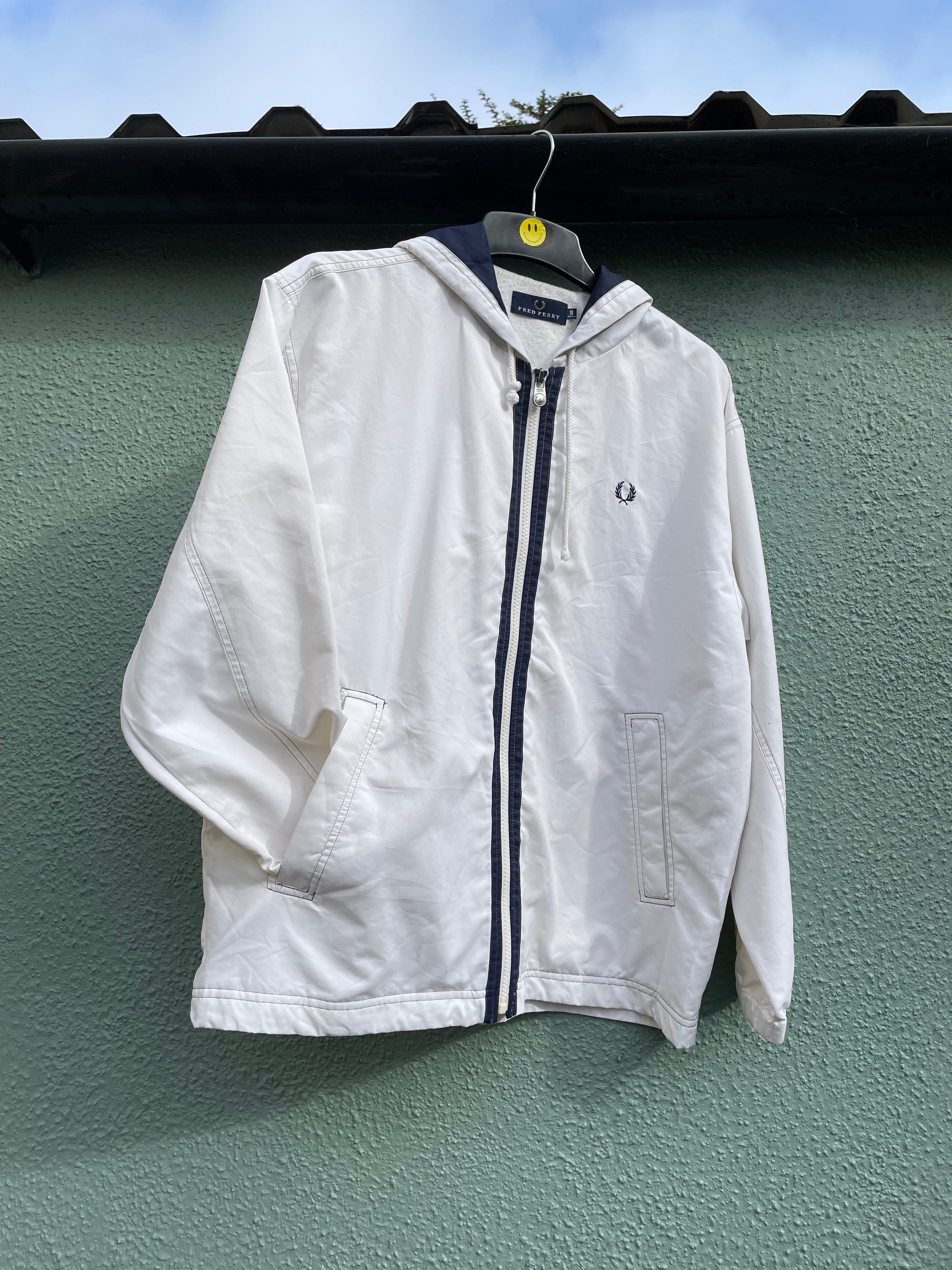 Fred perry white on sale jacket